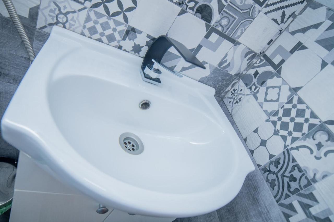 شقة Apartament Luxor توردا المظهر الخارجي الصورة